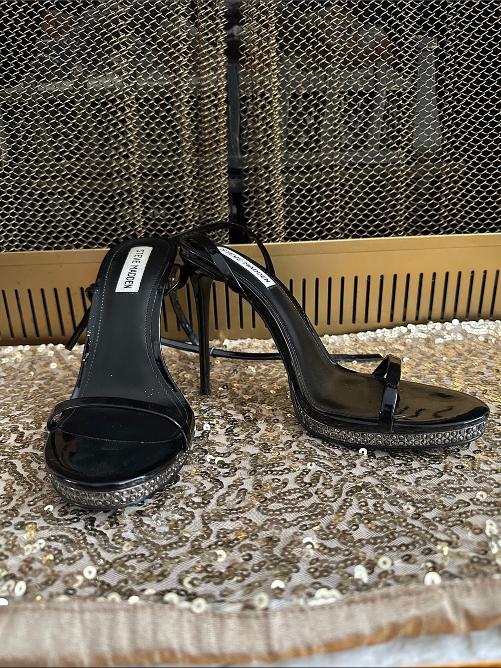 Steve Madden Black Patent Clear Platform Stiletto Sandals - Picture 2 of 3